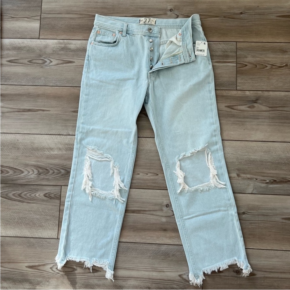 NWT - Free People - Maggie Mid Rise Straight Leg Jeans